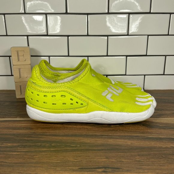Fila Womens Skele-Toes TriFit Lime Green Running Water Shoes 5PK14005-301 Size 6 - Picture 3 of 8